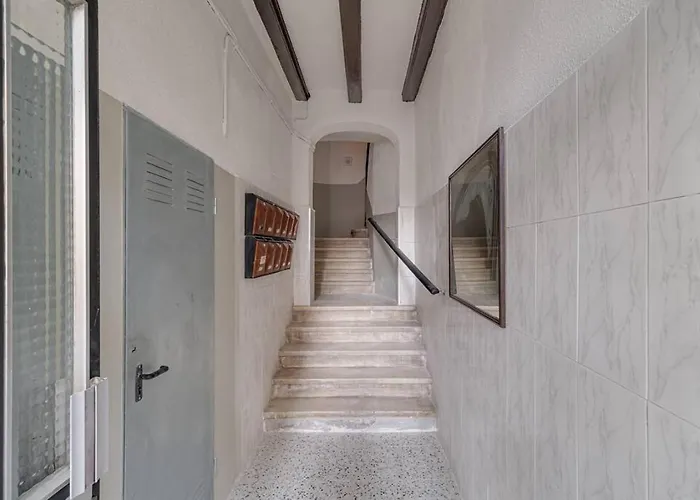 Live Like A Local In Eixample