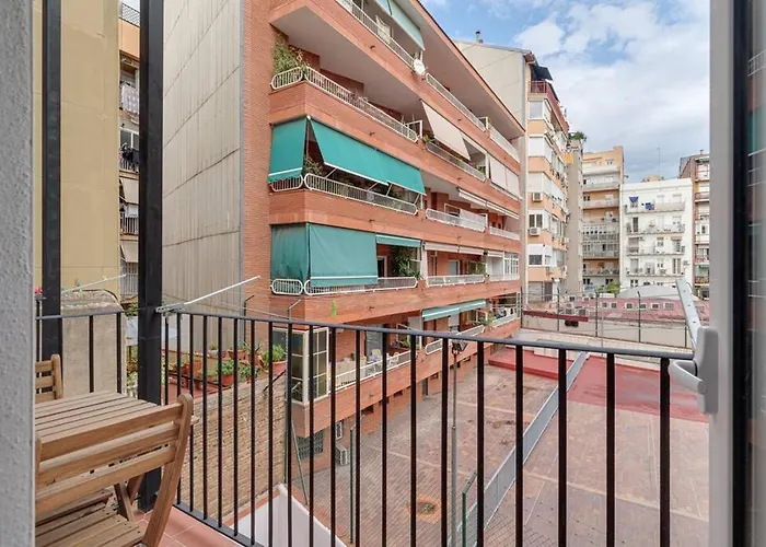 Apartman Live Like A Local In Eixample Barcelona